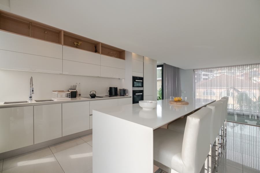 3 Bedroom Property for Sale in Bantry Bay Western Cape